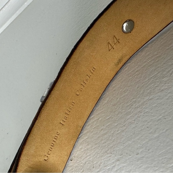 Vintage Genuine Italian Calfskin Belt w/ Western Silver Buckle Concho Size 44 - Picture 3 of 5